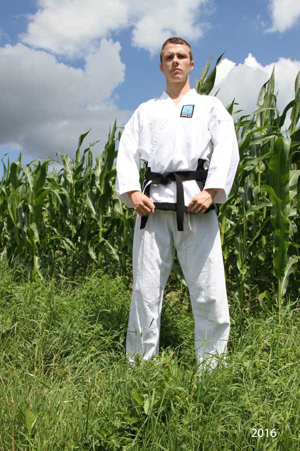 Sebastian Hemmer 1.Dan TAEKWON-DO Center Homburg